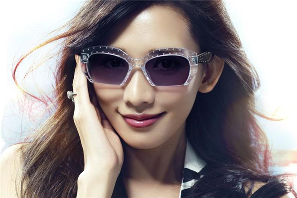 海倫凱勒墨鏡怎么樣 性價比很高 海倫凱勒墨鏡怎么樣 性價比很高