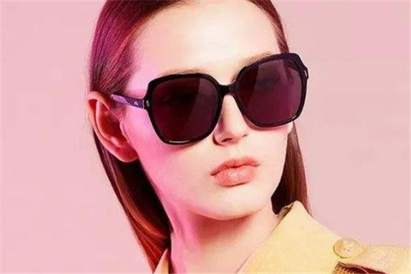 陌森太陽(yáng)鏡什么檔次 平民品牌代表 陌森太陽(yáng)鏡什么檔次 平民品牌代表