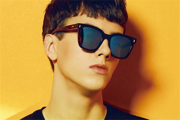 陌森太陽(yáng)鏡怎么查真假 認(rèn)準(zhǔn)防偽碼 陌森太陽(yáng)鏡怎么查真假 認(rèn)準(zhǔn)防偽碼