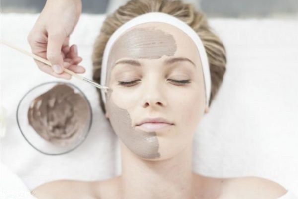 敷完面膜后過多久洗臉 敷完面膜后需不需要馬上洗臉 敷完面膜后過多久洗臉 敷完面膜后需不需要馬上洗臉