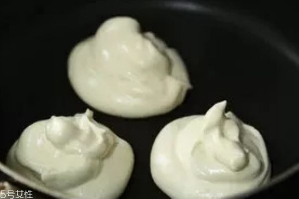 網(wǎng)紅舒芙蕾的做法 手把手教你如何制作 網(wǎng)紅舒芙蕾的做法 手把手教你如何制作