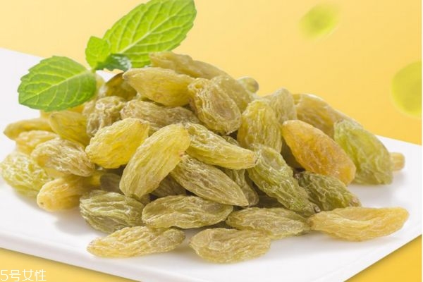 葡萄干是酸性還是堿性 吃葡萄干的好處 葡萄干是酸性還是堿性 吃葡萄干的好處