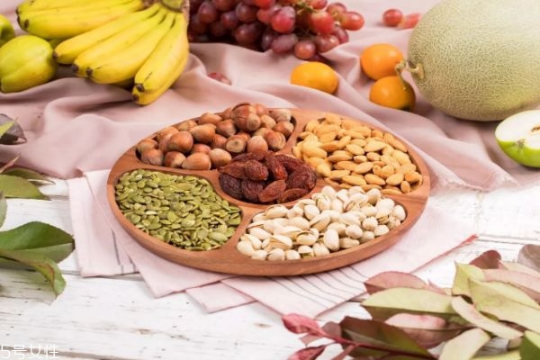 新疆葡萄干什么樣的品種好 什么品種的葡萄干最好 新疆葡萄干什么樣的品種好 什么品種的葡萄干最好