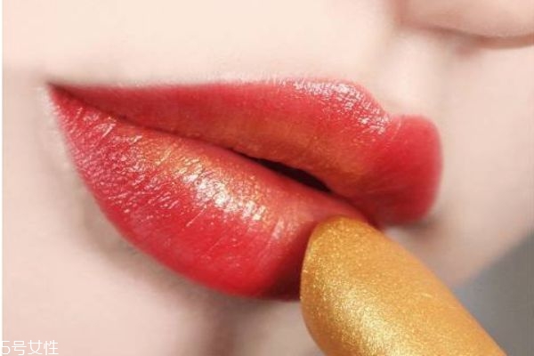 迪奧口紅好還是ysl 各自都有優(yōu)缺點 迪奧口紅好還是ysl 各自都有優(yōu)缺點