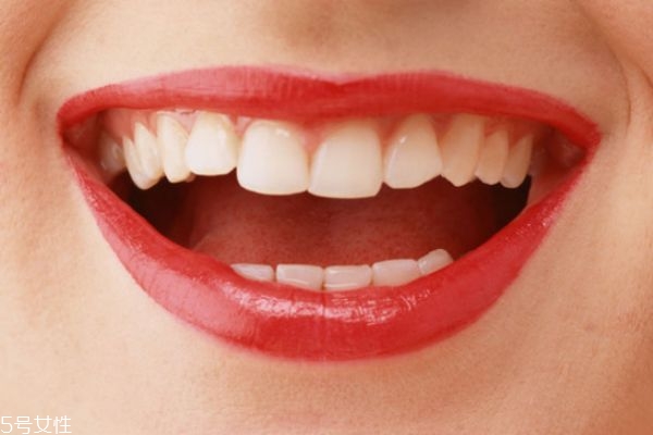 阿瑪尼唇釉怎么涂均勻 阿瑪尼唇釉正確涂抹 阿瑪尼唇釉怎么涂均勻 阿瑪尼唇釉正確涂抹