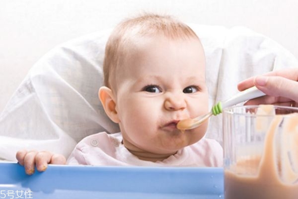 孩子吃飯不好好吃怎么辦 小孩不吃飯怎么調(diào)理 孩子吃飯不好好吃怎么辦 小孩不吃飯怎么調(diào)理