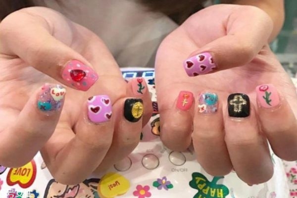 金泫雅同款美甲 泫雅美甲ins圖片 金泫雅同款美甲 泫雅美甲ins圖片