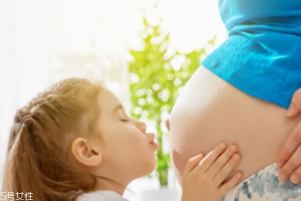 黛珂防曬霜孕婦能用嗎 孕婦可以用防曬霜嗎 黛珂防曬霜孕婦能用嗎 孕婦可以用防曬霜嗎