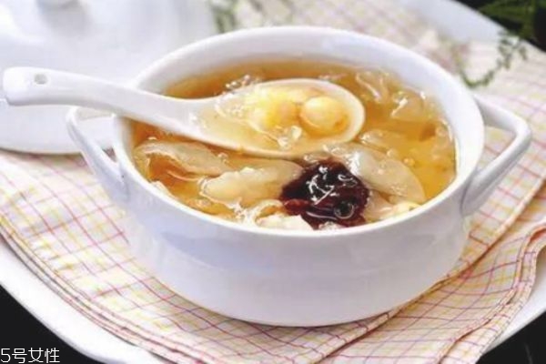 冬季肌膚缺水吃什么好 皮膚缺水吃什么補水 冬季肌膚缺水吃什么好 皮膚缺水吃什么補水