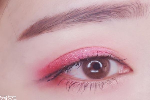 葵兒眼影盤搭配教程 葵兒眼影盤使用方法 葵兒眼影盤搭配教程 葵兒眼影盤使用方法