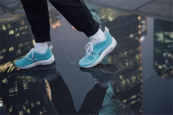 耐克air max 97萬花筒開箱測評 am97萬花筒實(shí)物 耐克air max 97萬花筒開箱測評 am97萬花筒實(shí)物