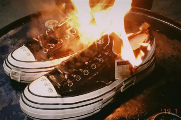 xvessel鞋子在哪里買(mǎi) xvessel帆布鞋哪里有賣