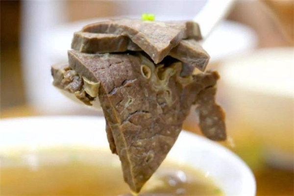 吃豬肺有什么好處嗎 吃豬肺要注意什么呢