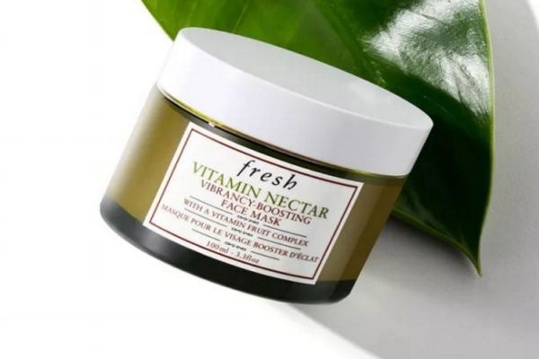 油性敏感肌膚適合什么護(hù)膚品 油皮毛孔大用什么水乳 油性敏感肌膚適合什么護(hù)膚品 油皮毛孔大用什么水乳