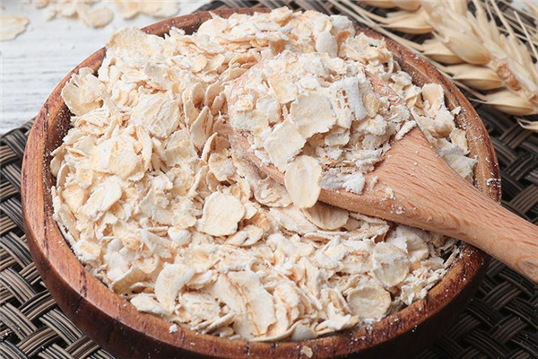 即食燕麥片能直接吃嗎 即食燕麥片可以干吃嗎 即食燕麥片能直接吃嗎 即食燕麥片可以干吃嗎