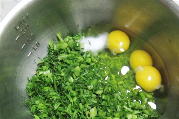 茴香可以炒雞蛋吃嗎 茴香炒雞蛋的做法 茴香可以炒雞蛋吃嗎 茴香炒雞蛋的做法