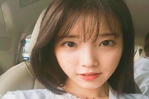 接近黑色的染發(fā)顏色 低調但是顯氣色的發(fā)色 接近黑色的染發(fā)顏色 低調但是顯氣色的發(fā)色