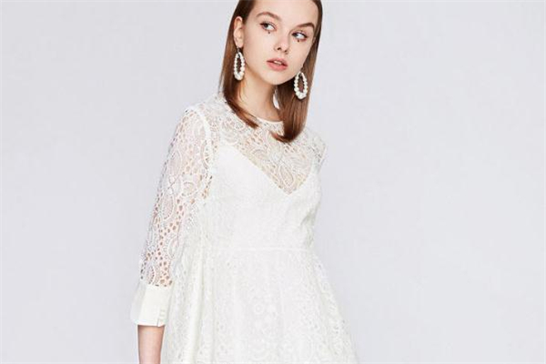 第一次上班穿什么衣服合適 職場(chǎng)新人看過(guò)來(lái) 第一次上班穿什么衣服合適 職場(chǎng)新人看過(guò)來(lái)