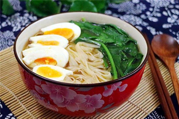 早餐吃面條會發(fā)胖嗎 熱量并不高 早餐吃面條會發(fā)胖嗎 熱量并不高