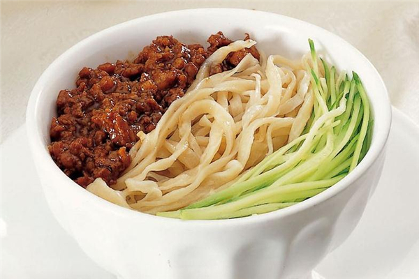 早餐吃面條會發(fā)胖嗎 熱量并不高 早餐吃面條會發(fā)胖嗎 熱量并不高