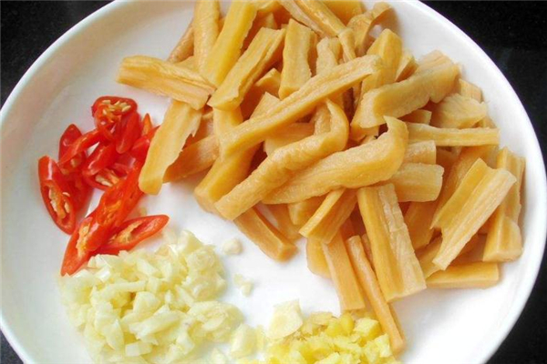 蘿卜干為什么會變黑 原因是這樣 蘿卜干為什么會變黑 原因是這樣