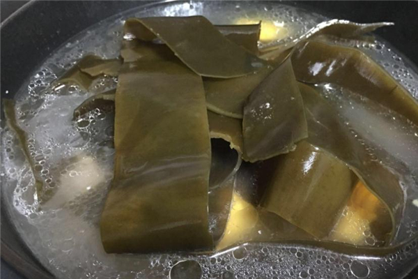 孕婦能喝海帶湯嗎 可以少量飲用 孕婦能喝海帶湯嗎 可以少量飲用