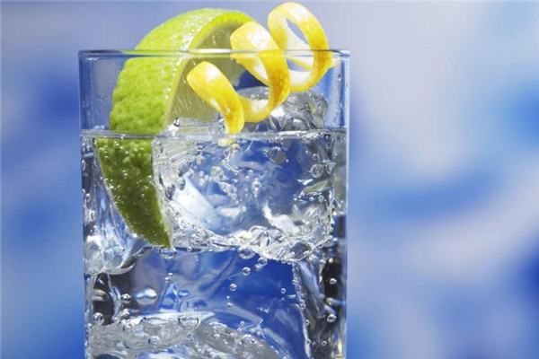 孕婦能喝蘇打水嗎 要適量即可 孕婦能喝蘇打水嗎 要適量即可