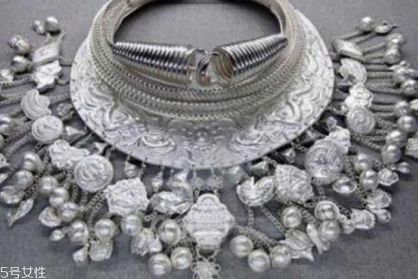 純銀可以煮水喝嗎 純銀泡水喝的作用 純銀可以煮水喝嗎 純銀泡水喝的作用