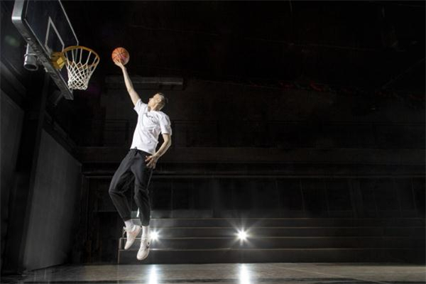 匡威all star pro bb籃球鞋實戰(zhàn)測評 匡威籃球鞋腳感 匡威all star pro bb籃球鞋實戰(zhàn)測評 匡威籃球鞋腳感