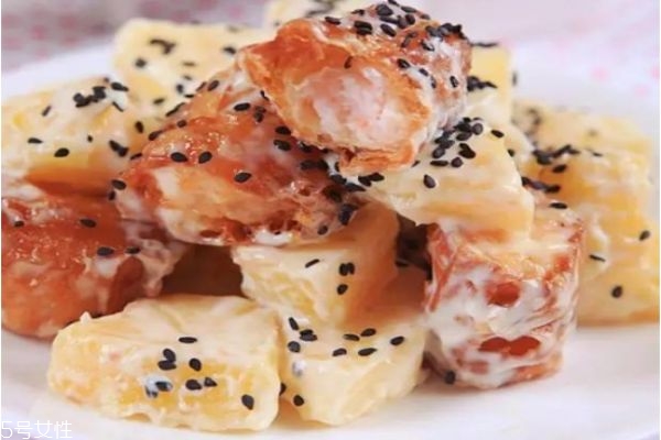 菠蘿應(yīng)該怎么吃 菠蘿家常菜的做法大全 菠蘿應(yīng)該怎么吃 菠蘿家常菜的做法大全