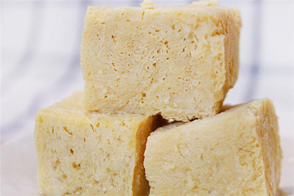 凍豆腐有味道了還能吃嗎 可能已經(jīng)變質(zhì) 凍豆腐有味道了還能吃嗎 可能已經(jīng)變質(zhì)