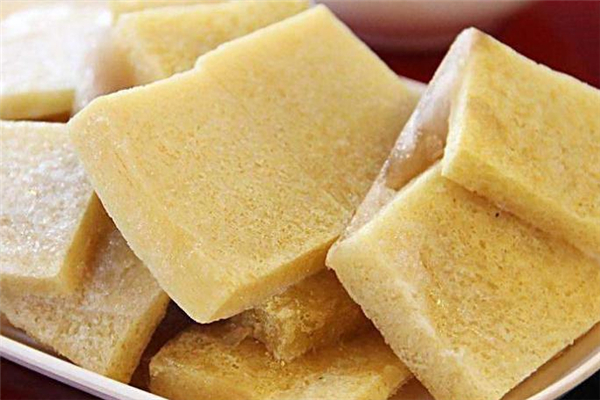 凍豆腐有味道了還能吃嗎 可能已經(jīng)變質(zhì) 凍豆腐有味道了還能吃嗎 可能已經(jīng)變質(zhì)