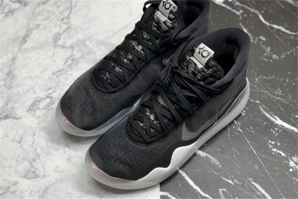 耐克kd12和威少2哪個好 kd12和威少2對比測評 耐克kd12和威少2哪個好 kd12和威少2對比測評