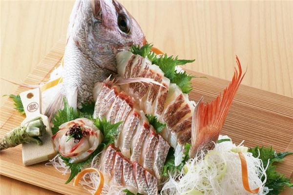 加吉魚刺身做法 加吉魚刺身怎么切 加吉魚刺身做法 加吉魚刺身怎么切