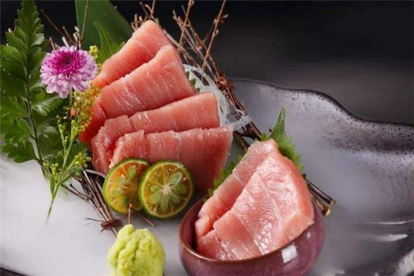 加吉魚刺身做法 加吉魚刺身怎么切 加吉魚刺身做法 加吉魚刺身怎么切