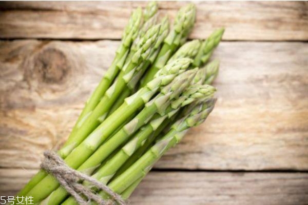 晚上吃什么能減肥 晚上吃水果助減肥 晚上吃什么能減肥 晚上吃水果助減肥