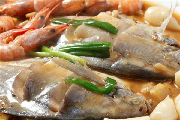 白鯧魚怎么去內(nèi)臟 白鯧魚處理方法 白鯧魚怎么去內(nèi)臟 白鯧魚處理方法