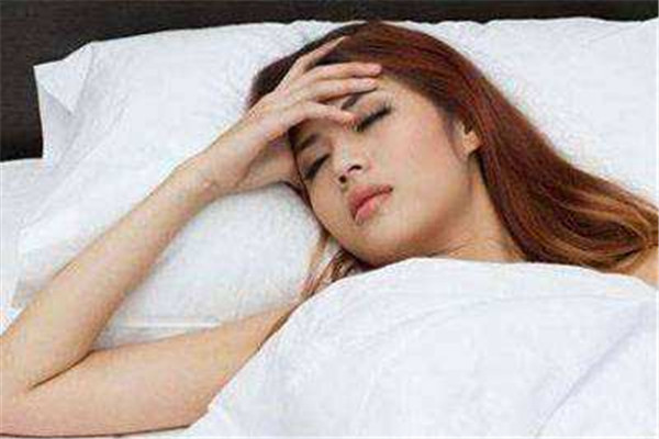 為什么白天困晚上精神 改善睡眠質(zhì)量 為什么白天困晚上精神 改善睡眠質(zhì)量
