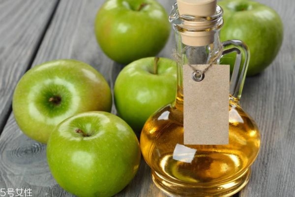 蘋(píng)果醋適合什么人喝 蘋(píng)果醋不適宜人群 蘋(píng)果醋適合什么人喝 蘋(píng)果醋不適宜人群