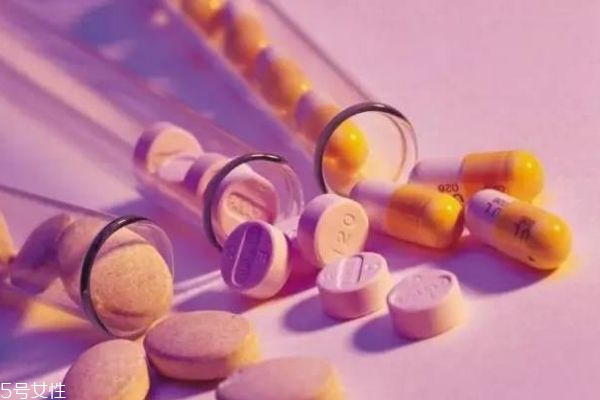 短效避孕和長效避孕有什么區(qū)別 短效和長效哪個好 短效避孕和長效避孕有什么區(qū)別 短效和長效哪個好