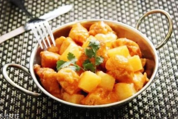 切開的菠蘿怎么保存 菠蘿切開后可以放多久 切開的菠蘿怎么保存 菠蘿切開后可以放多久