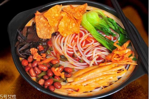 螺螄粉可以放雞蛋嗎 當(dāng)然可以 螺螄粉可以放雞蛋嗎 當(dāng)然可以