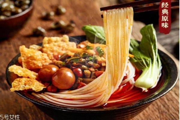 螺螄粉要泡多久才能煮 螺螄粉提前泡多久 螺螄粉要泡多久才能煮 螺螄粉提前泡多久