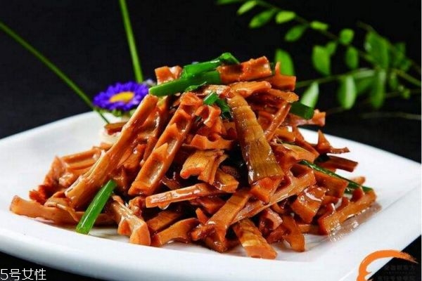 春筍是冬筍長出來的嗎 春筍的家常做法 春筍是冬筍長出來的嗎 春筍的家常做法