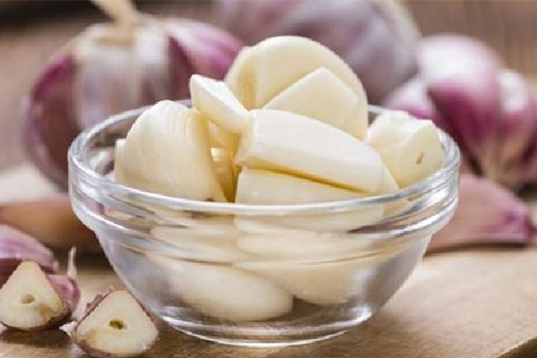 大蒜可以放冰箱保存嗎 大蒜的保存方法 大蒜可以放冰箱保存嗎 大蒜的保存方法