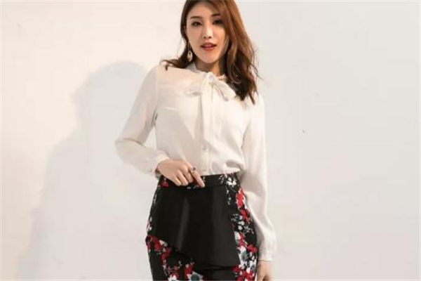 saslax是什么牌子 國(guó)產(chǎn)服裝品牌 saslax是什么牌子 國(guó)產(chǎn)服裝品牌