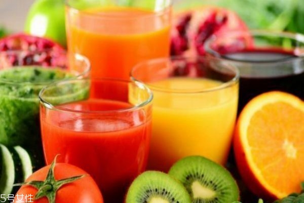鮮榨果汁怎么搭配好喝 鮮榨果汁配方 鮮榨果汁怎么搭配好喝 鮮榨果汁配方