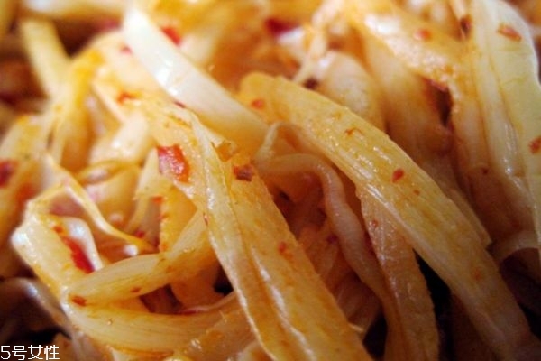 酸筍有什么營養(yǎng)價值 酸筍的功效與作用 酸筍有什么營養(yǎng)價值 酸筍的功效與作用