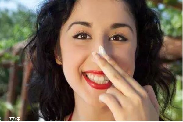 完整的底妝順序 底妝步驟的先后順序 完整的底妝順序 底妝步驟的先后順序