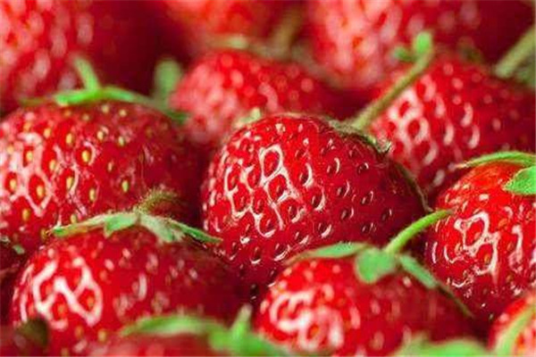 草莓可以多吃嗎 草莓的好處